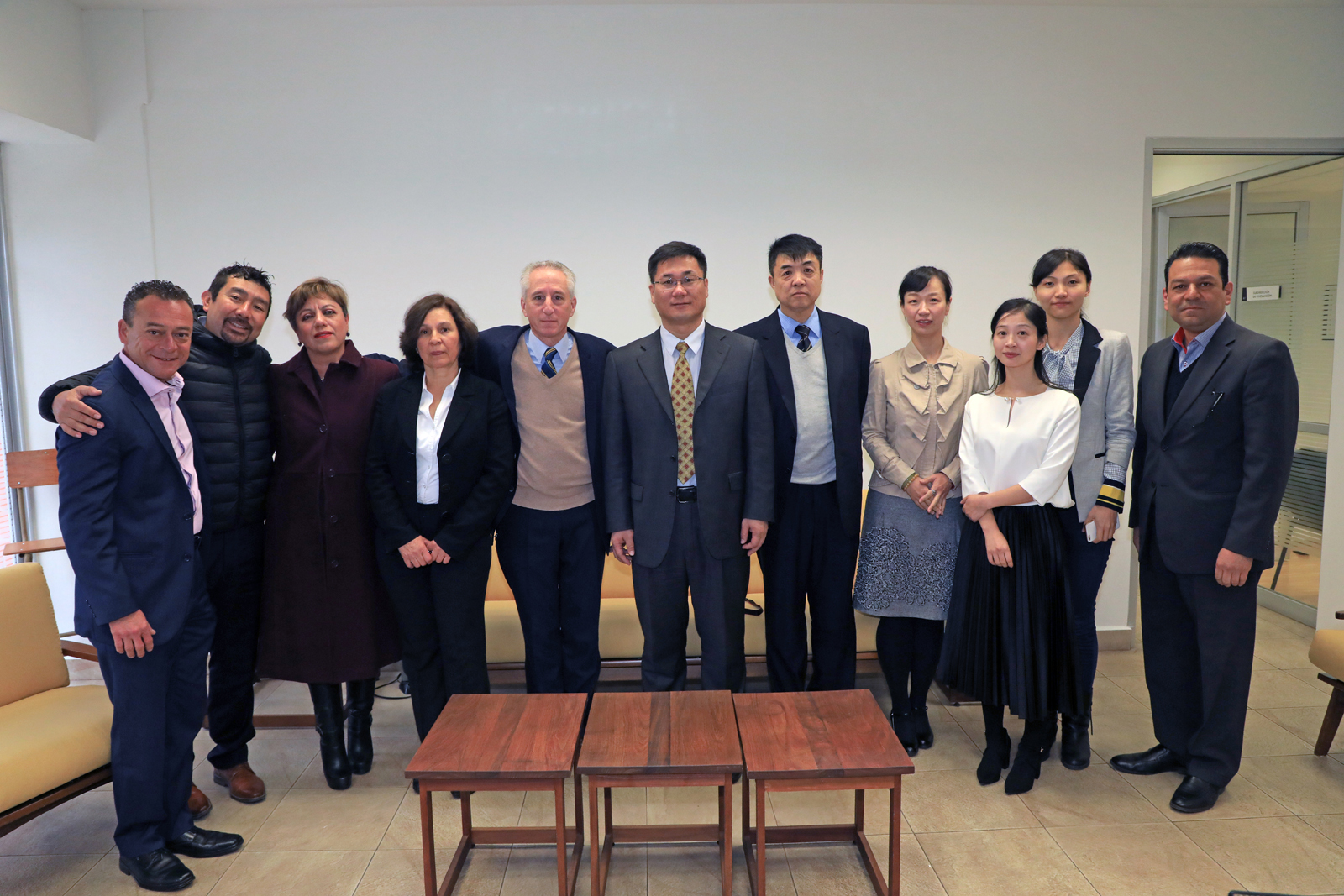 La Dirección General de Publicaciones y Fomento Editorial renueva convenio de colaboración con la China Renmin University Press